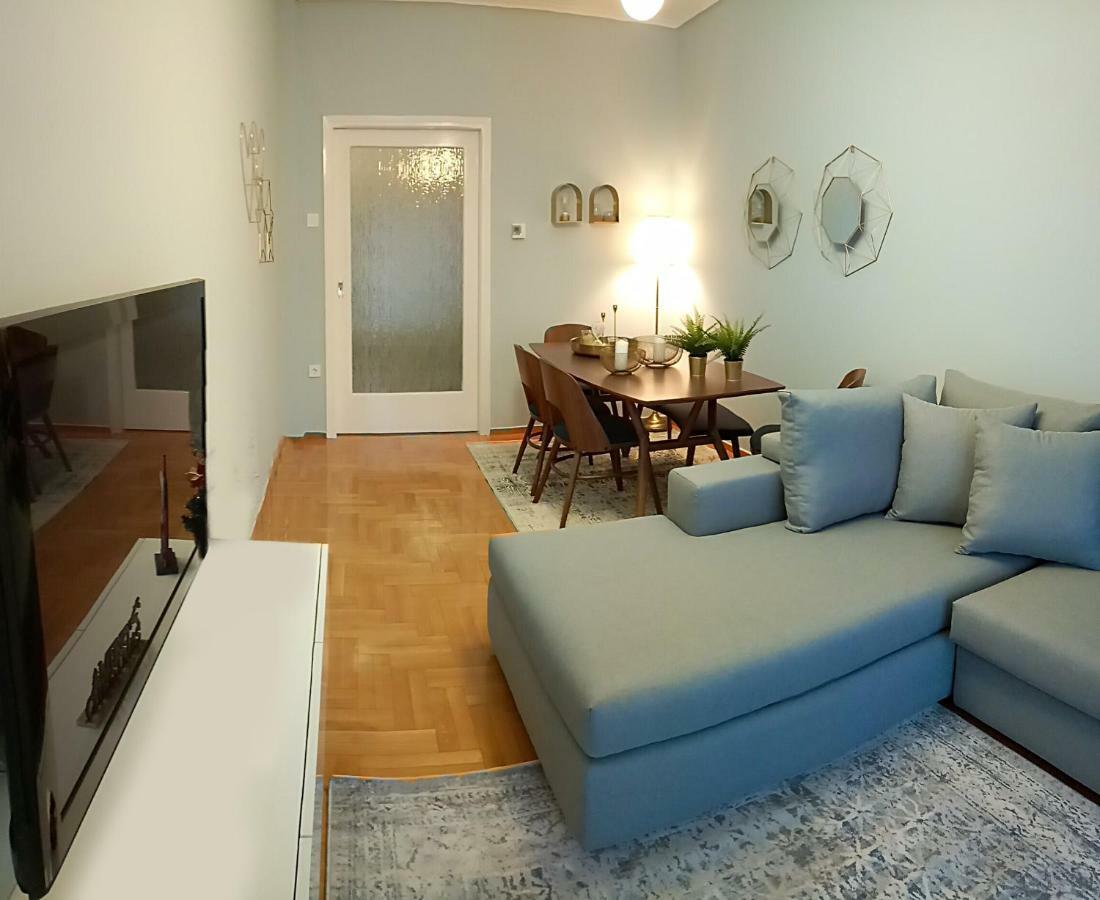Royal Deluxe Apt. Thessaloniki Buitenkant foto
