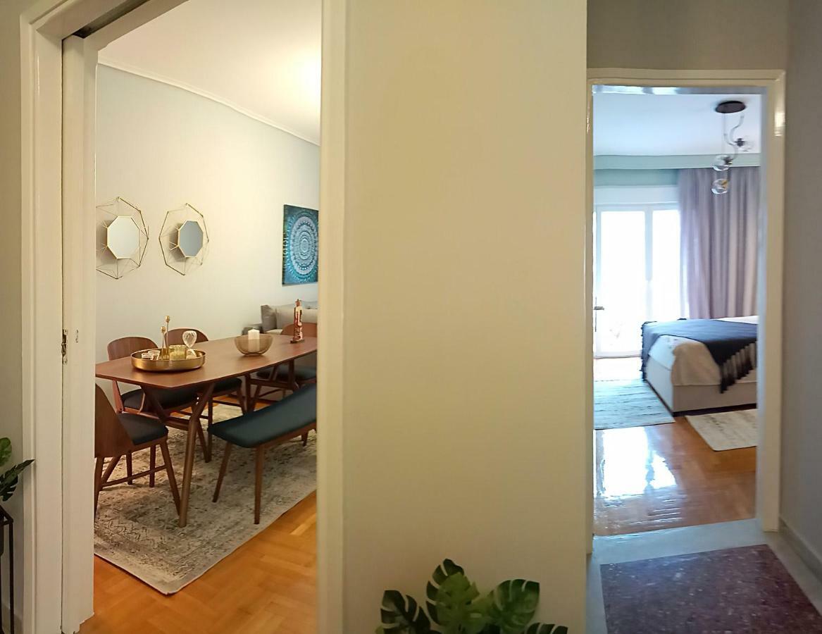 Royal Deluxe Apt. Thessaloniki Buitenkant foto