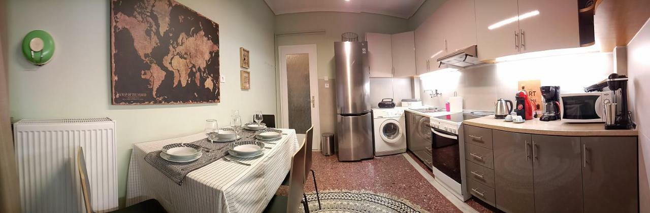 Royal Deluxe Apt. Thessaloniki Buitenkant foto